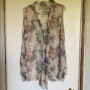 Lightweight tank top blouse